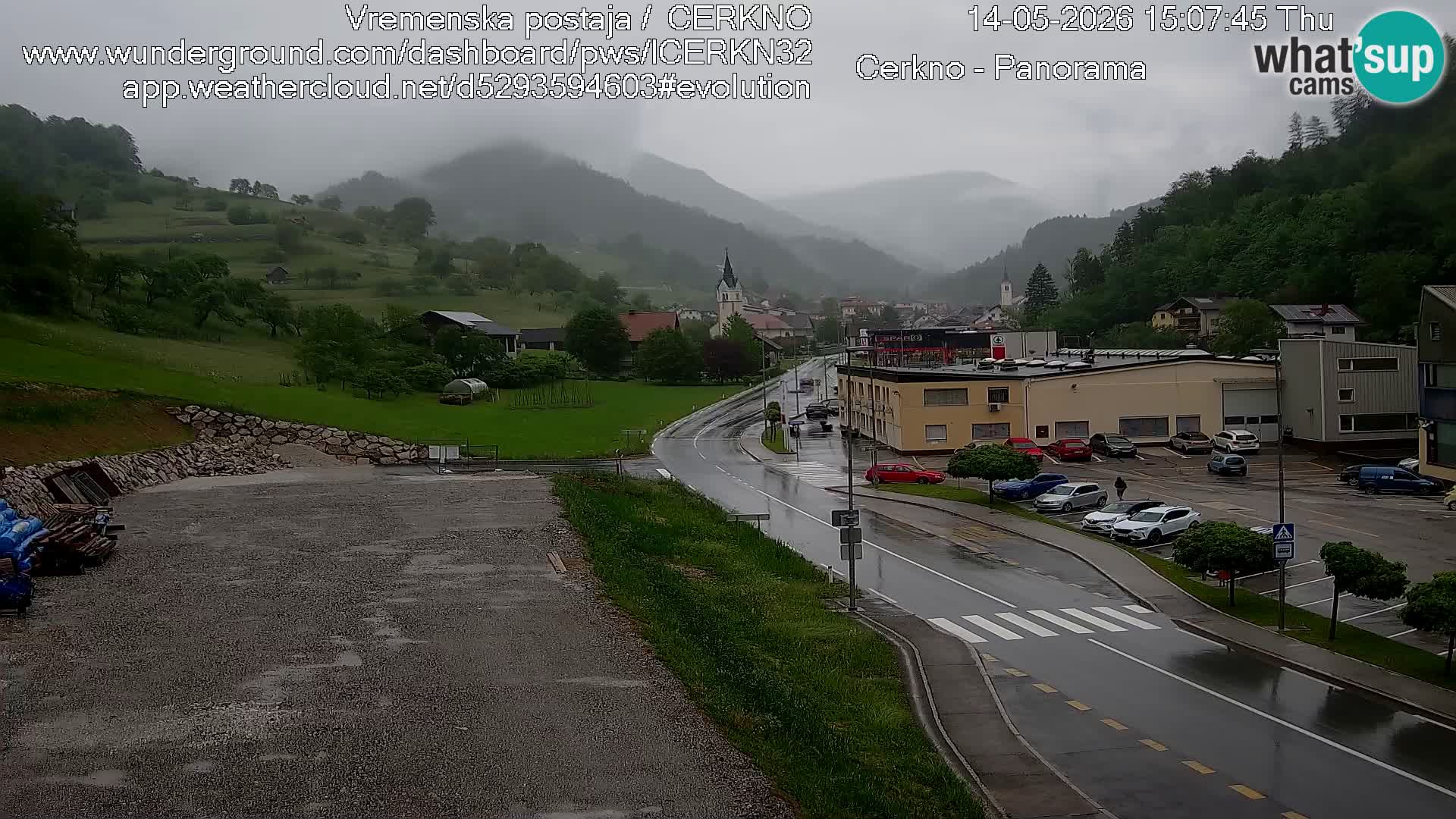 Webcam en direct – Entrée de la ville de Cerkno