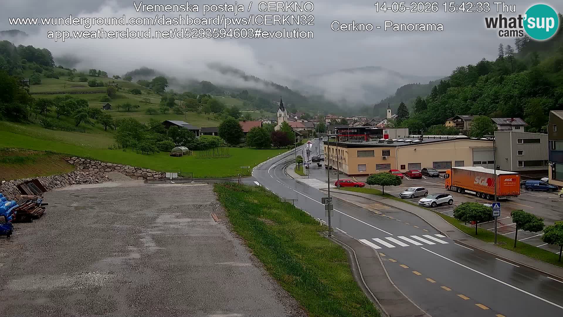 Cerkno city entrance Live Webcam