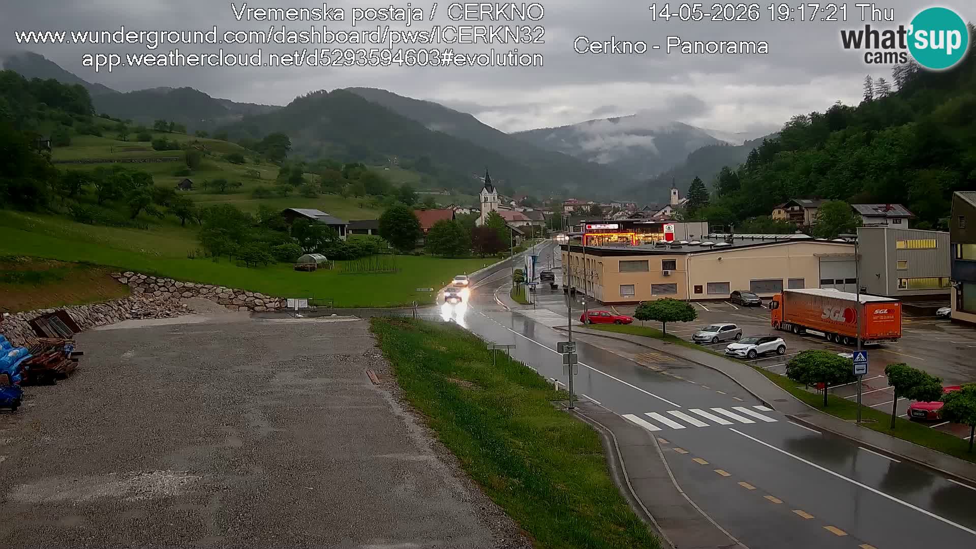 Cerkno city entrance Live Webcam