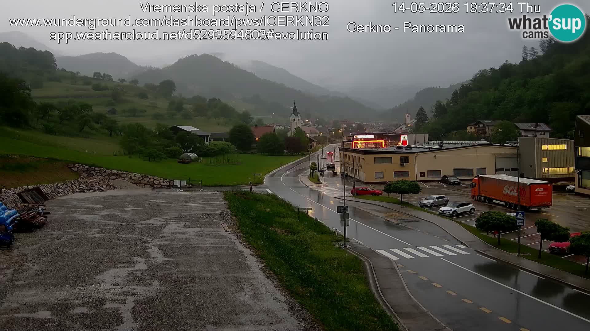Cerkno city entrance Live Webcam