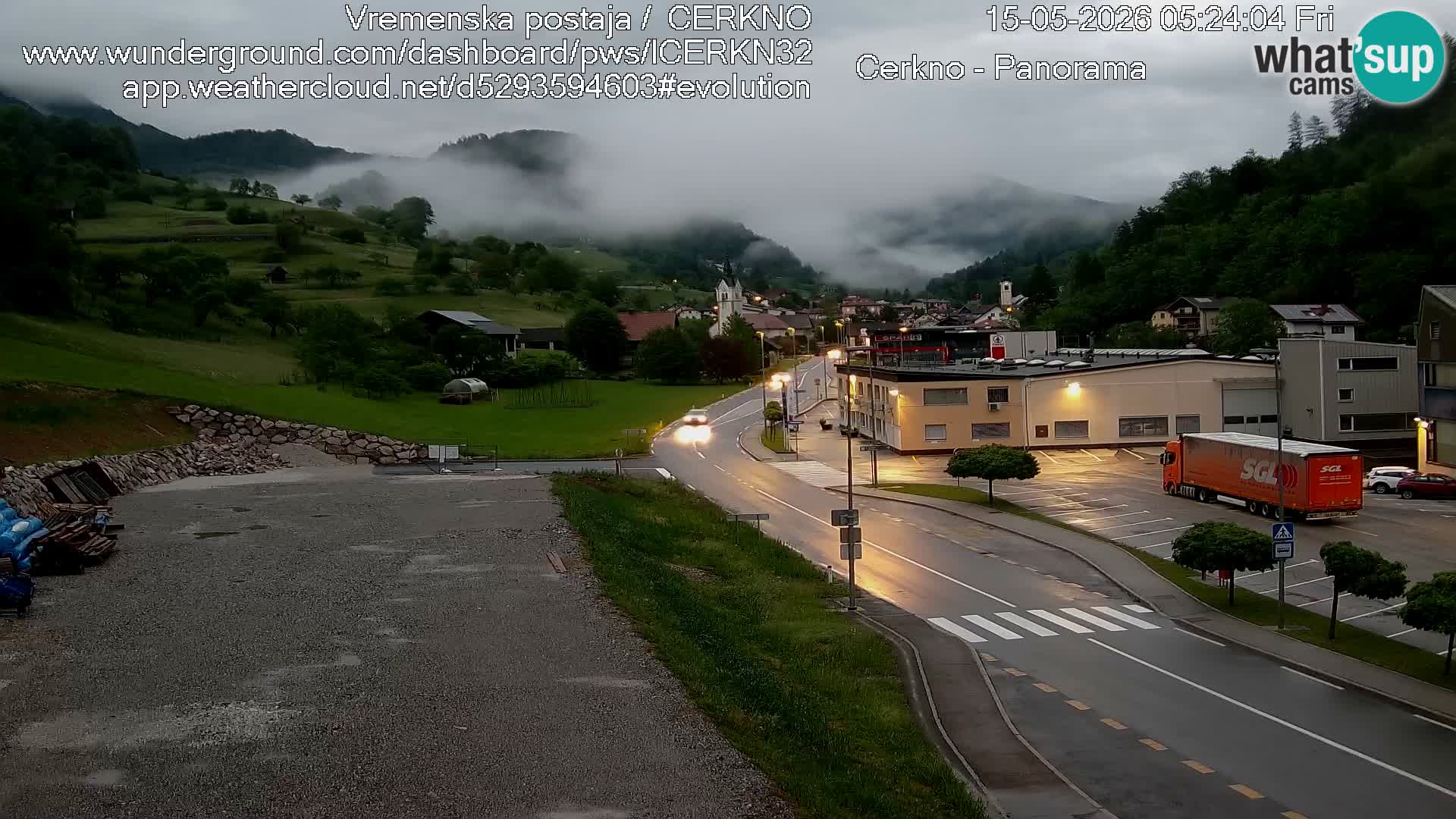 Cerkno entrada a la ciudad Webcam en vivo