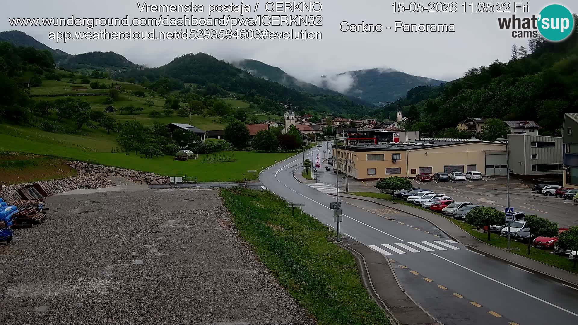 Cerkno entrada a la ciudad Webcam en vivo