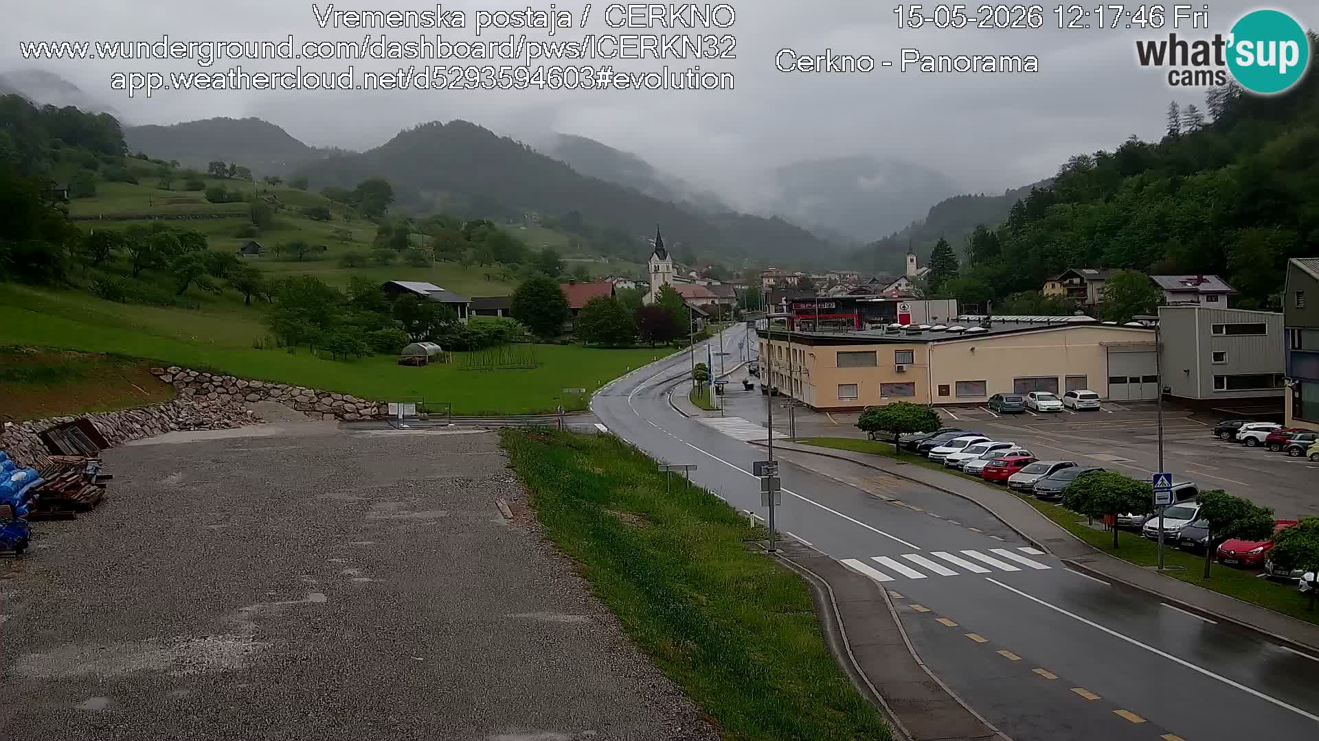 Cerkno entrada a la ciudad Webcam en vivo