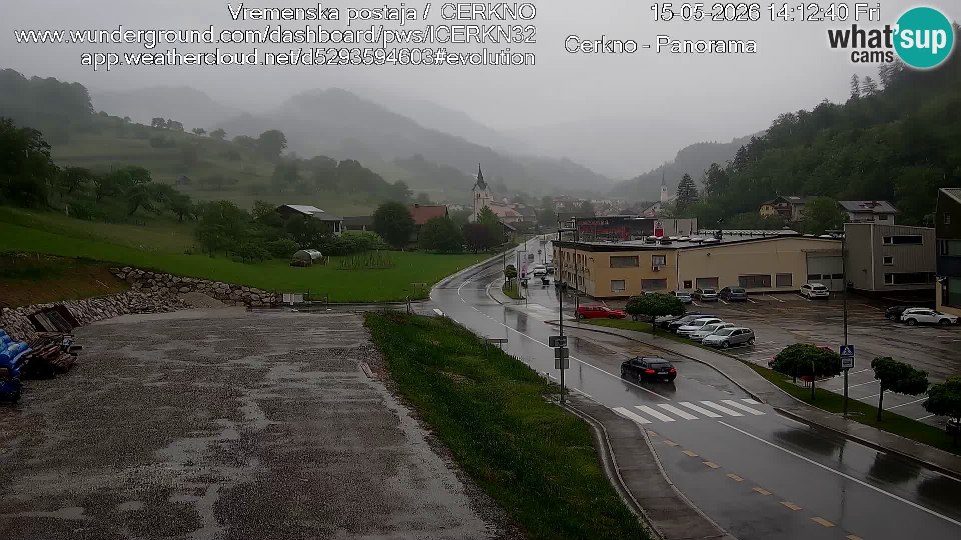 Webcam en direct – Entrée de la ville de Cerkno