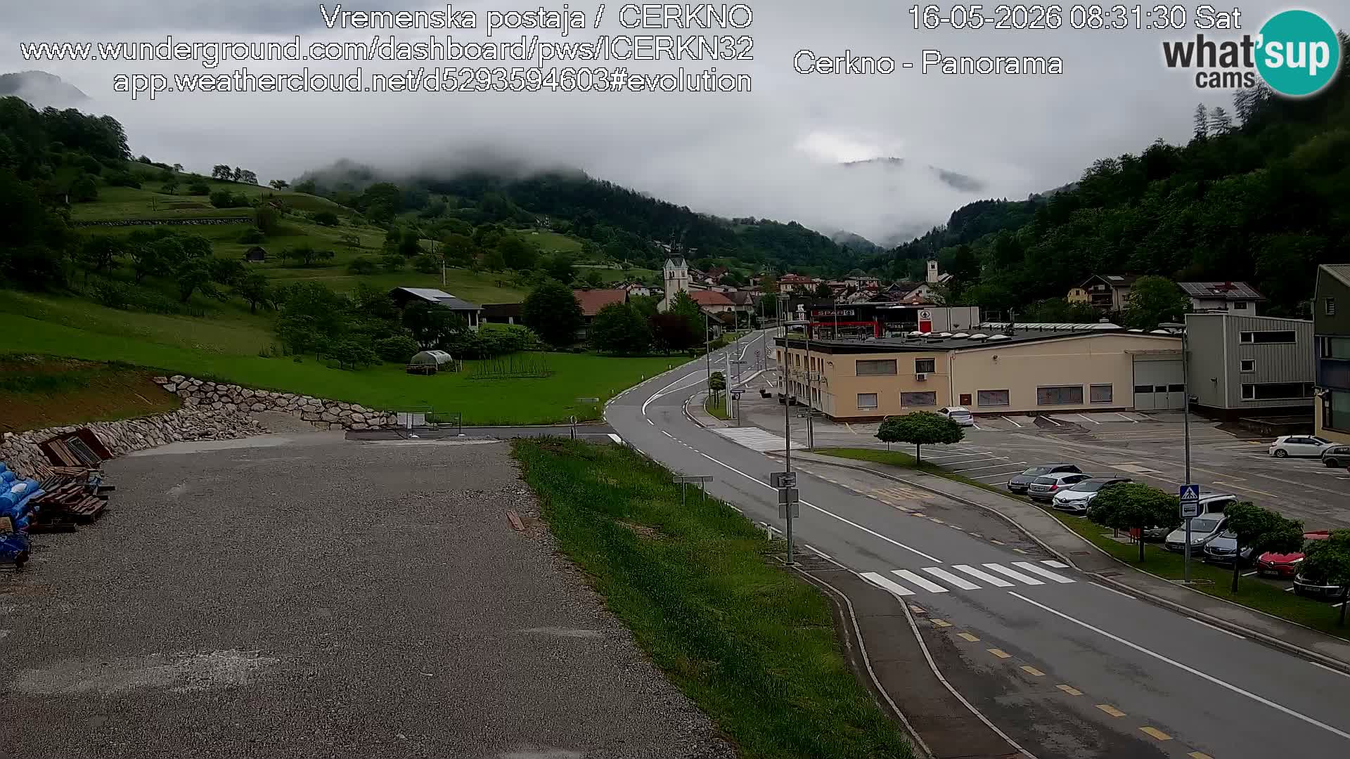 Webcam en direct – Entrée de la ville de Cerkno