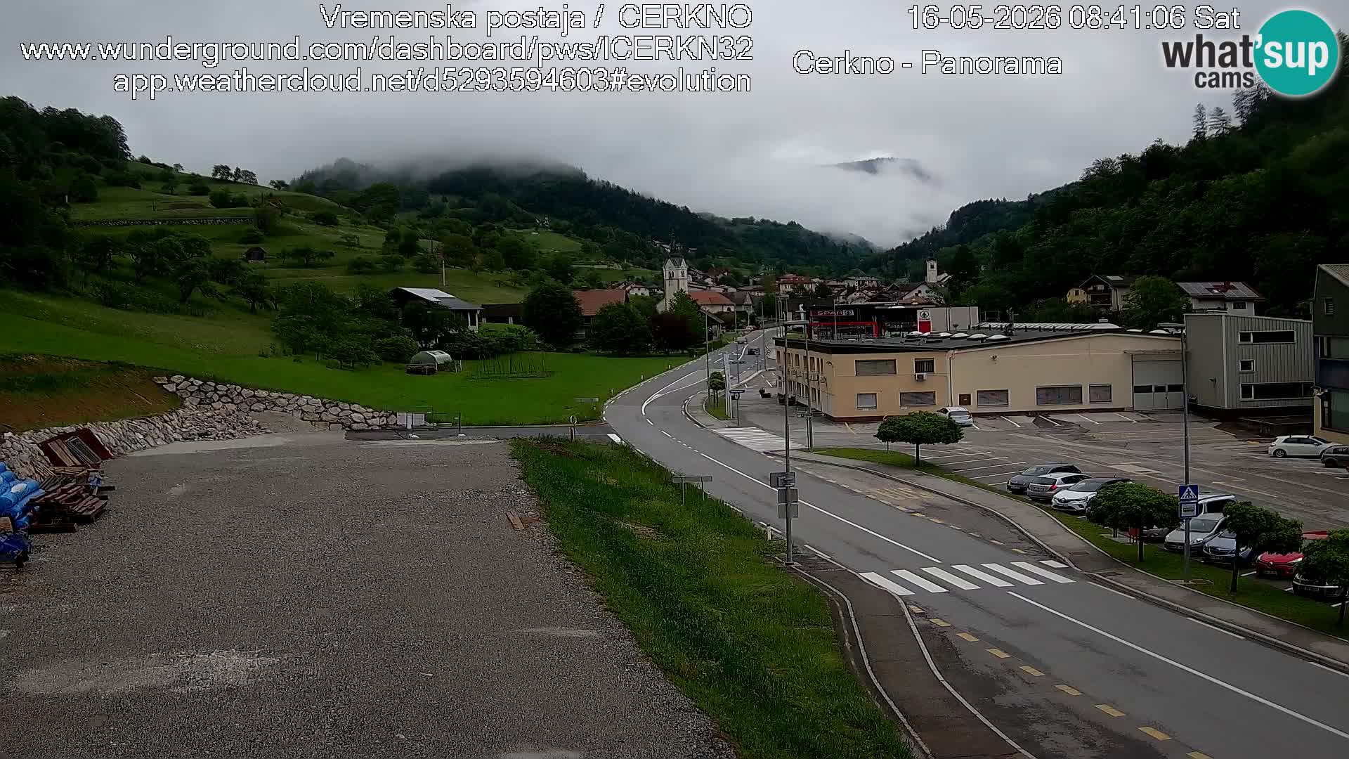 Cerkno entrada a la ciudad Webcam en vivo