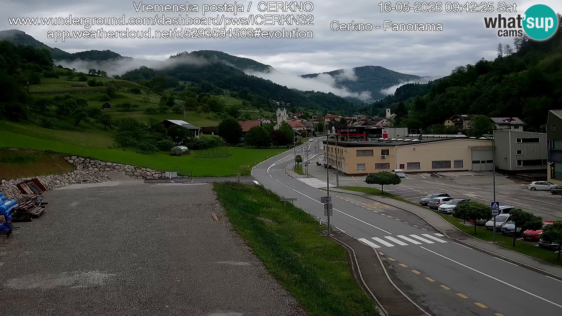 Cerkno entrada a la ciudad Webcam en vivo