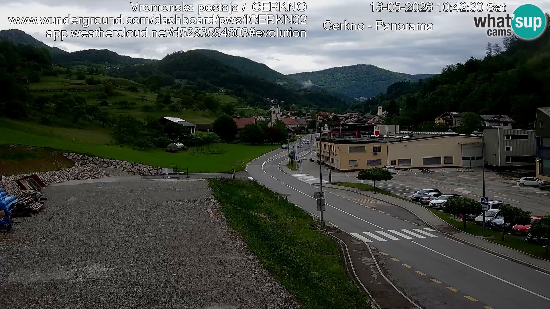 Cerkno entrada a la ciudad Webcam en vivo