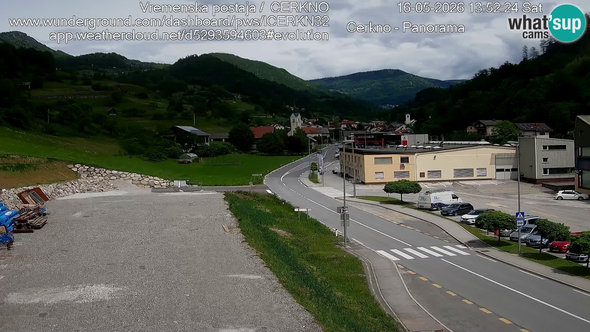 Cerkno city entrance Live Webcam
