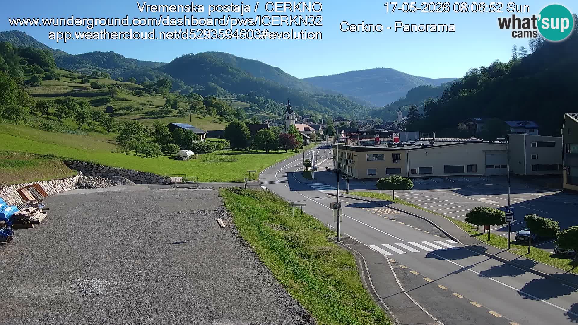Cerkno city entrance Live Webcam