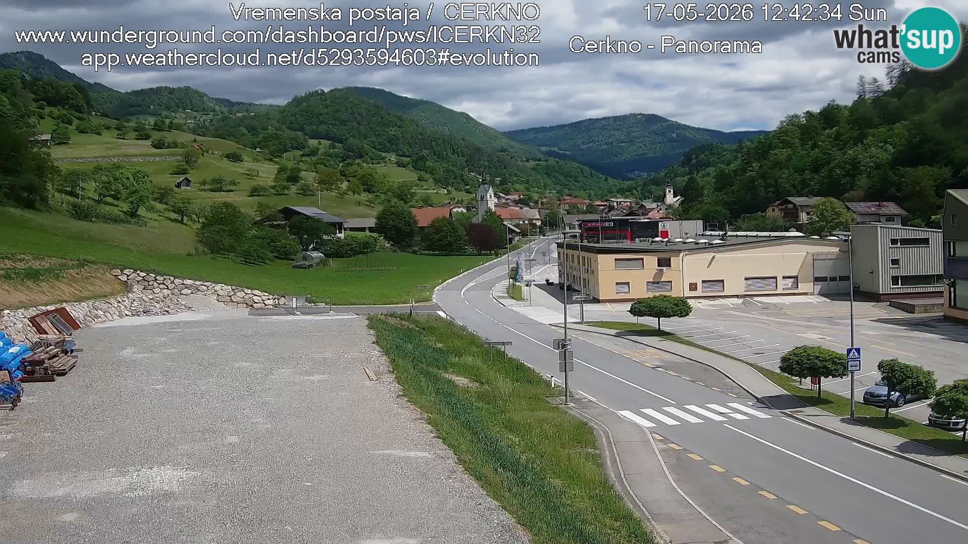 Cerkno city entrance Live Webcam