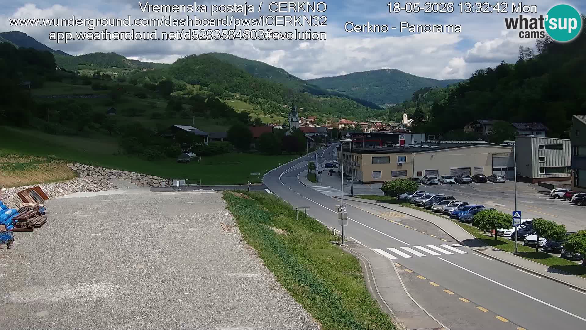 Cerkno city entrance Live Webcam