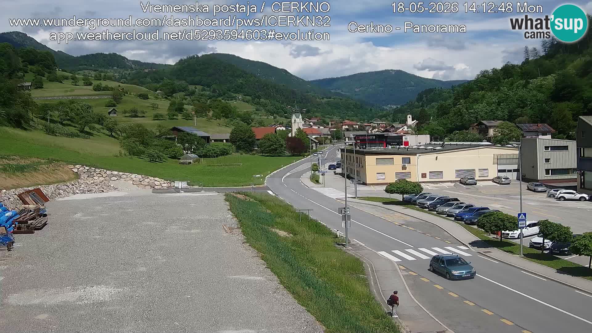 Webcam en direct – Entrée de la ville de Cerkno