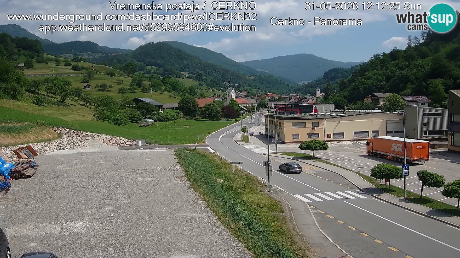 Cerkno city entrance Live Webcam