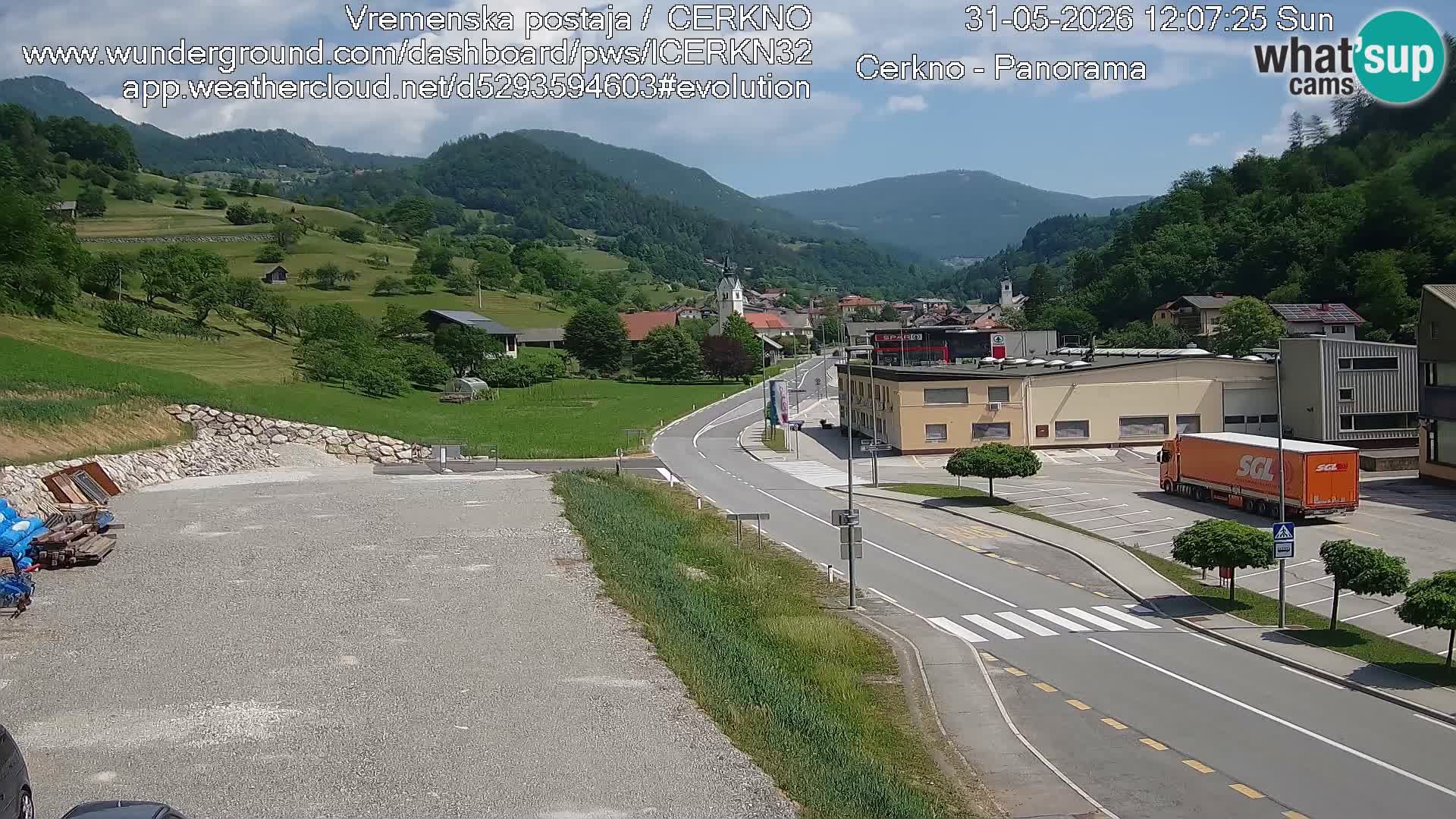 Cerkno city entrance Live Webcam