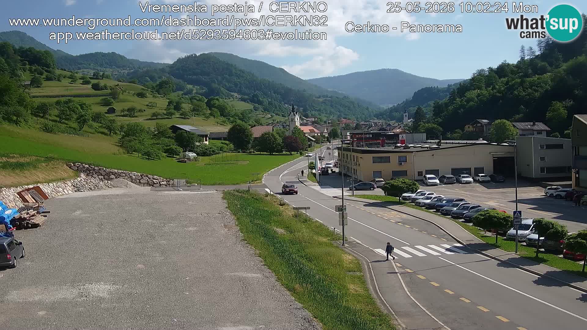 Cerkno city entrance Live Webcam