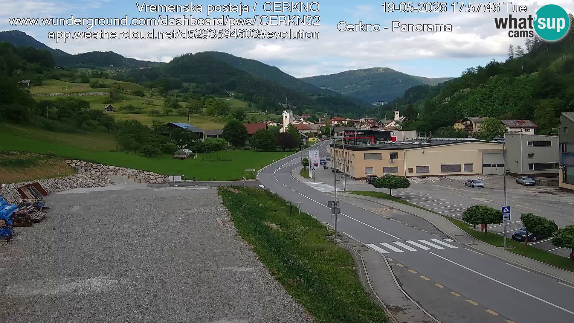 Cerkno city entrance Live Webcam