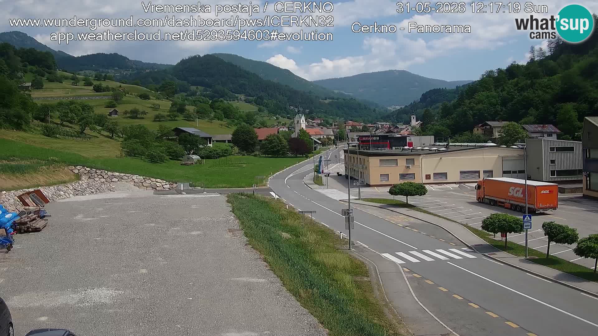 Cerkno city entrance Live Webcam