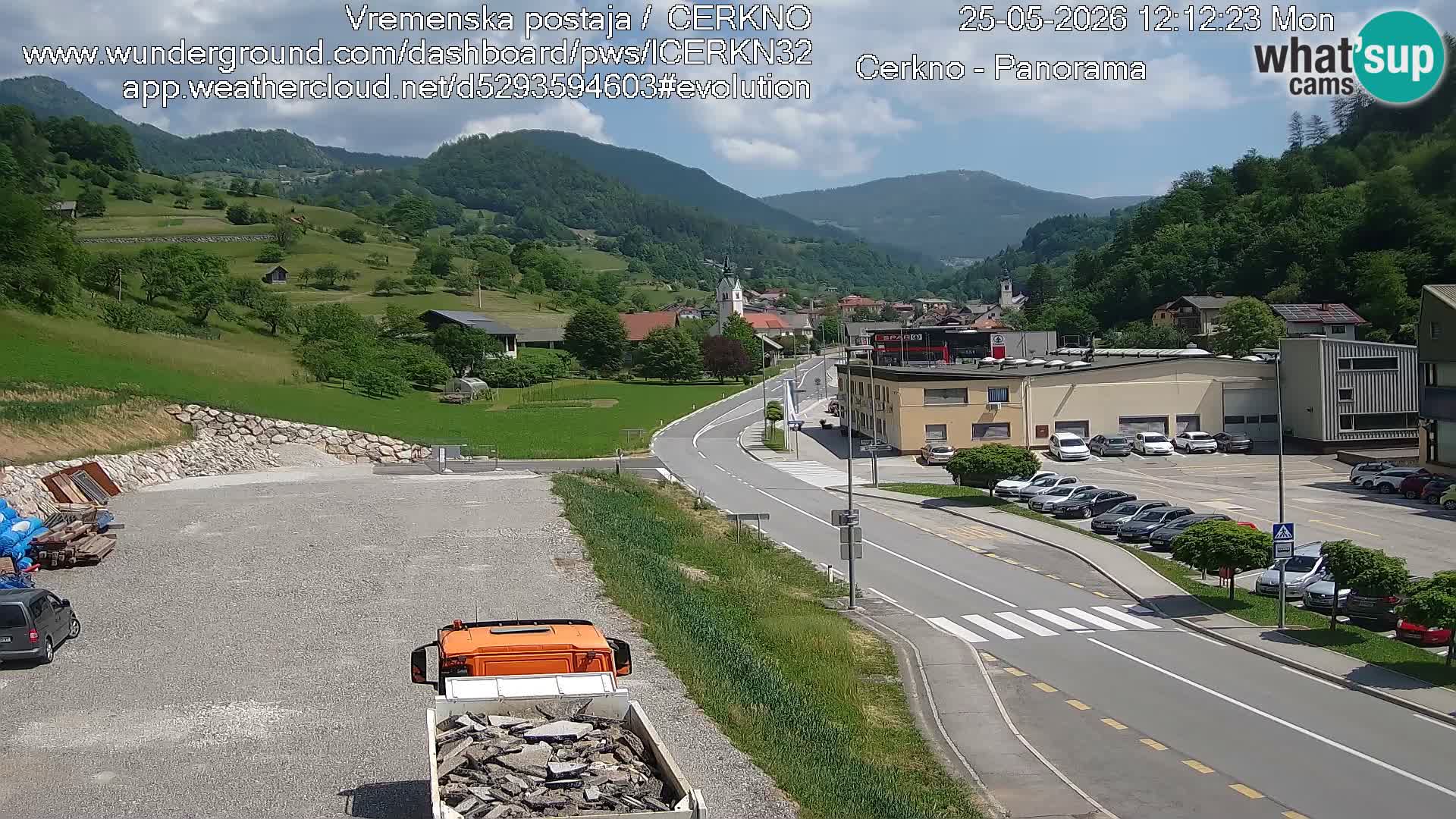 Cerkno city entrance Live Webcam