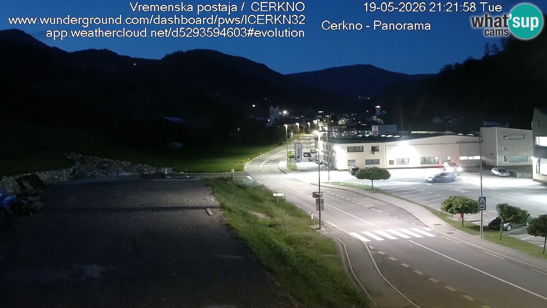 Webcam en direct – Entrée de la ville de Cerkno