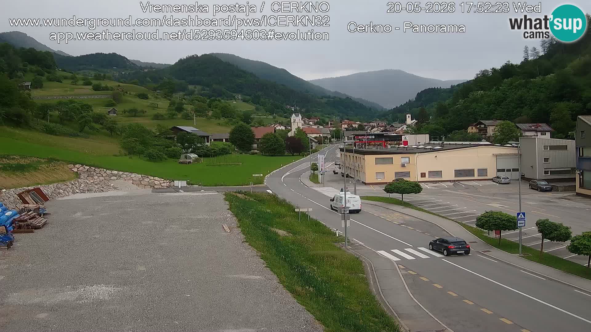 Cerkno city entrance Live Webcam