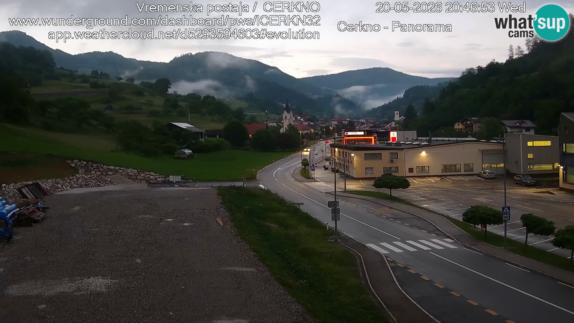 Cerkno entrada a la ciudad Webcam en vivo