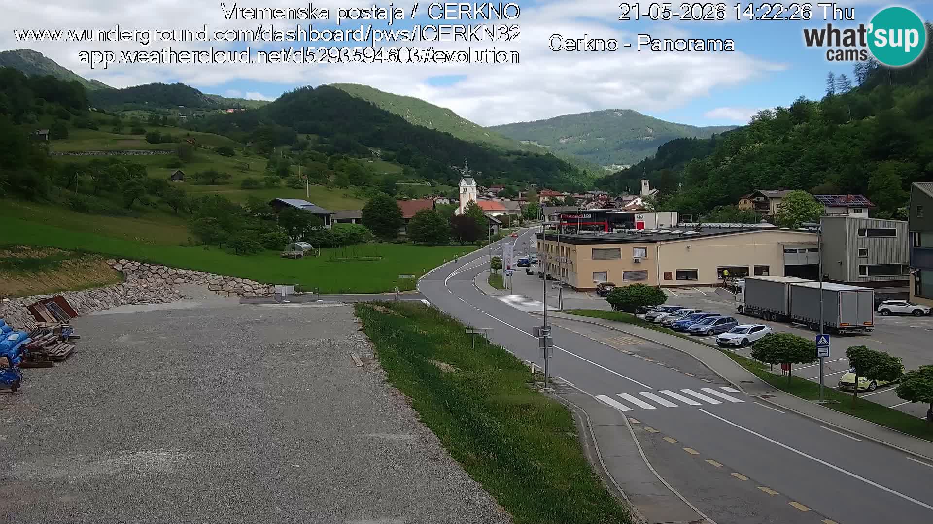 Cerkno entrada a la ciudad Webcam en vivo