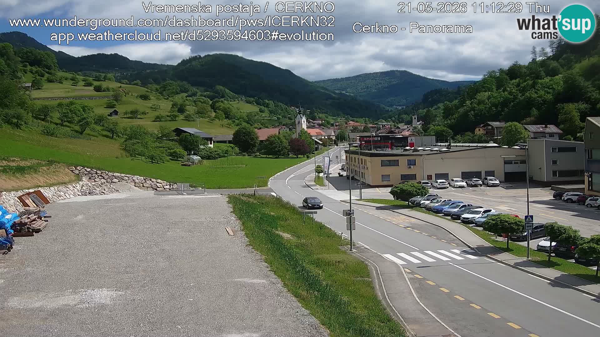 Webcam en direct – Entrée de la ville de Cerkno
