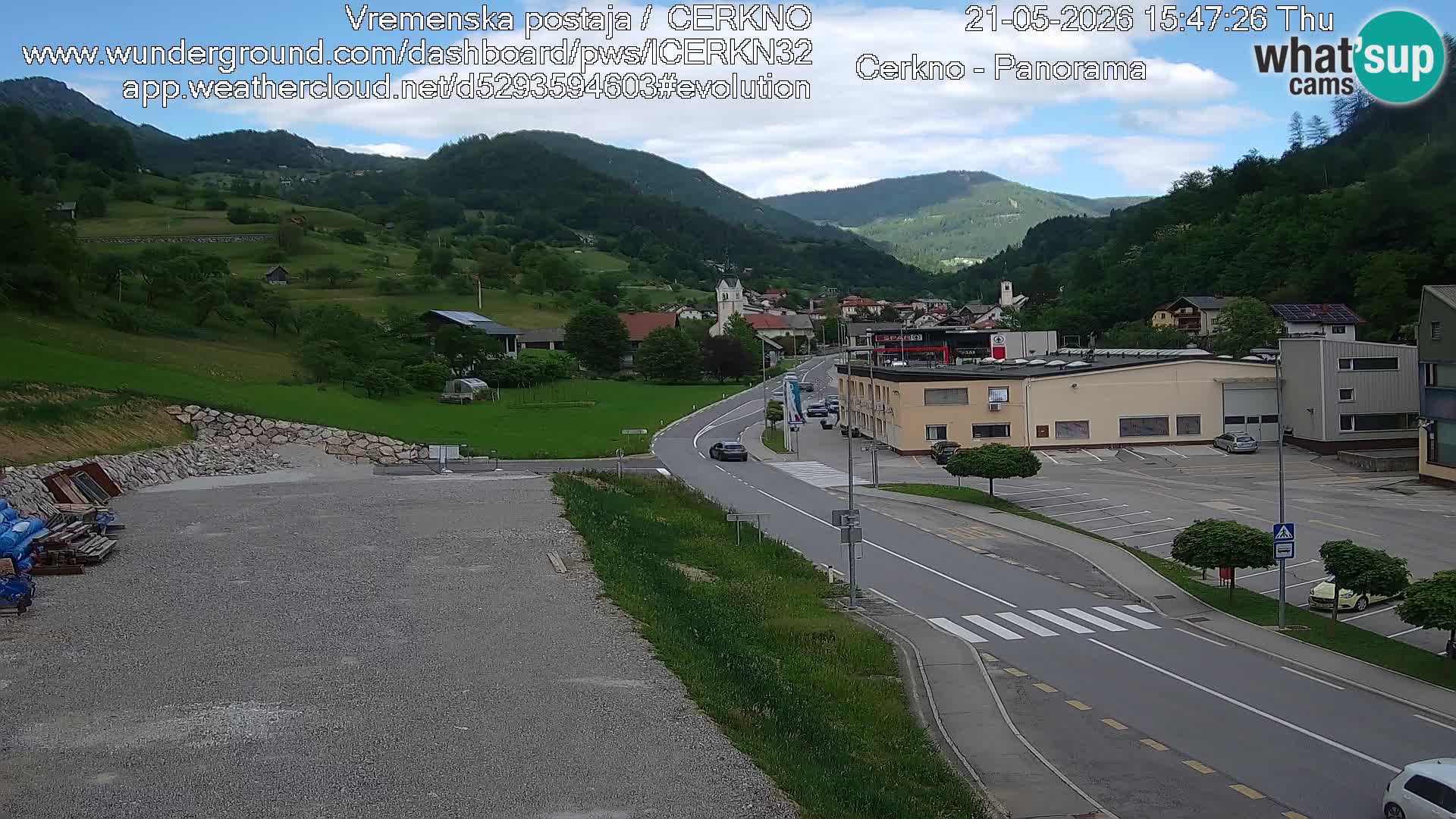 Cerkno entrada a la ciudad Webcam en vivo