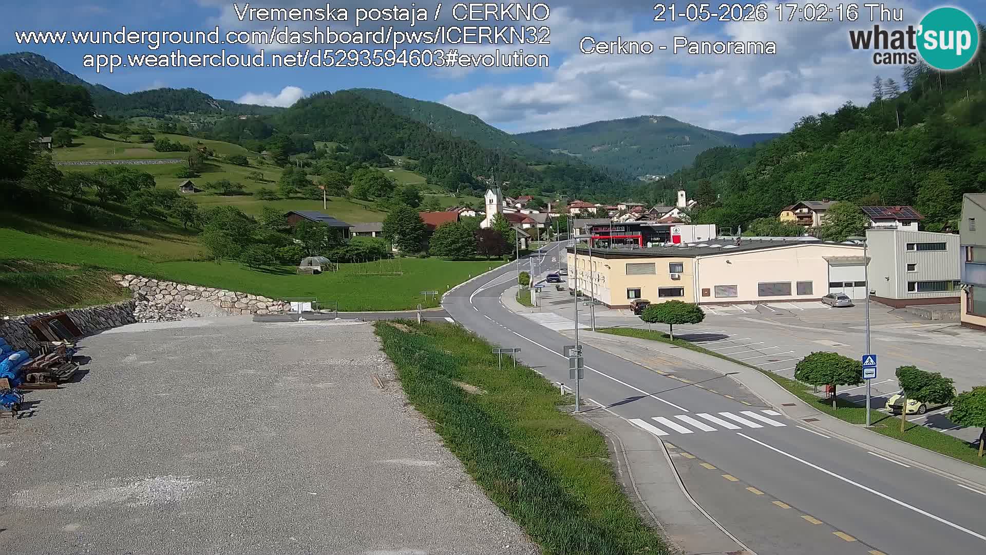 Cerkno entrada a la ciudad Webcam en vivo