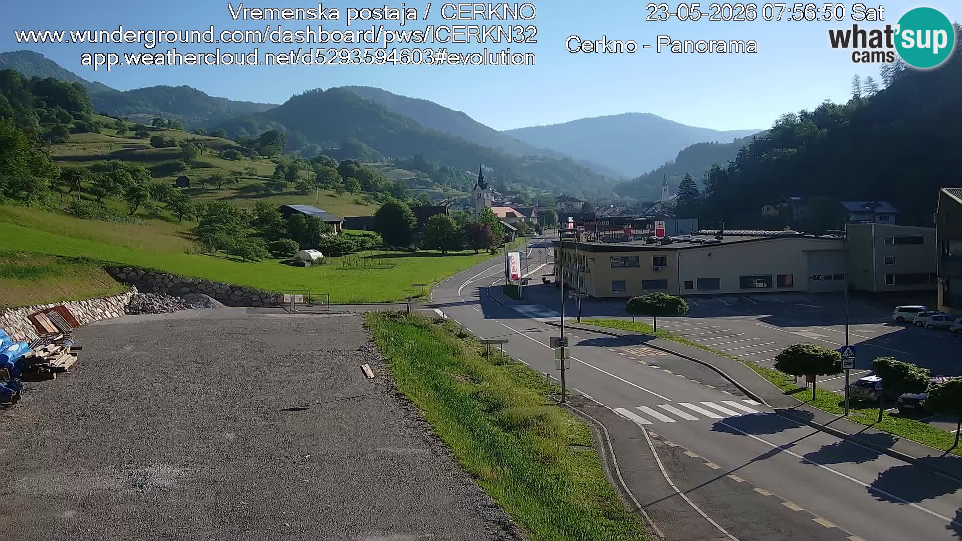 Cerkno entrada a la ciudad Webcam en vivo