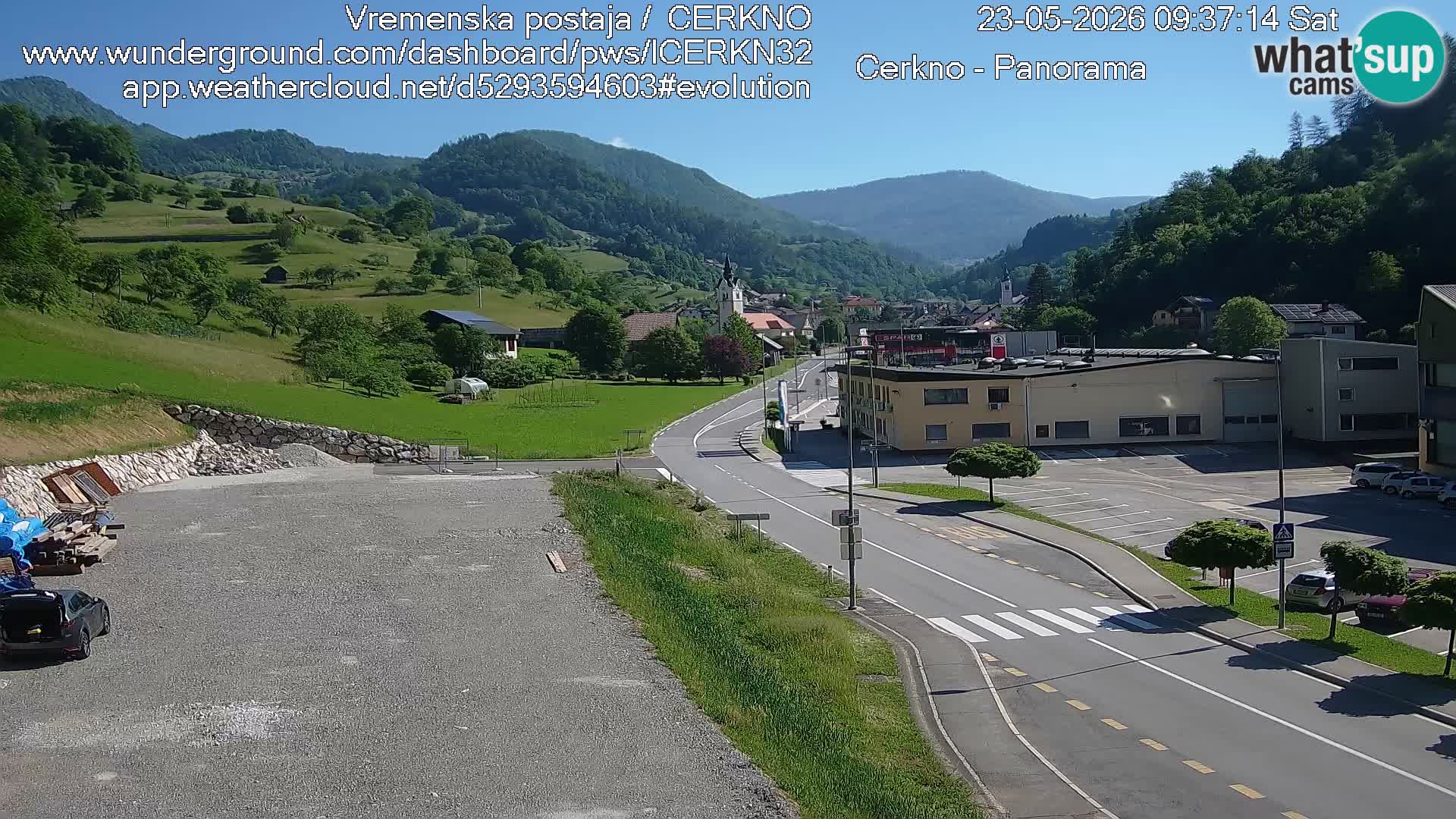 Webcam en direct – Entrée de la ville de Cerkno