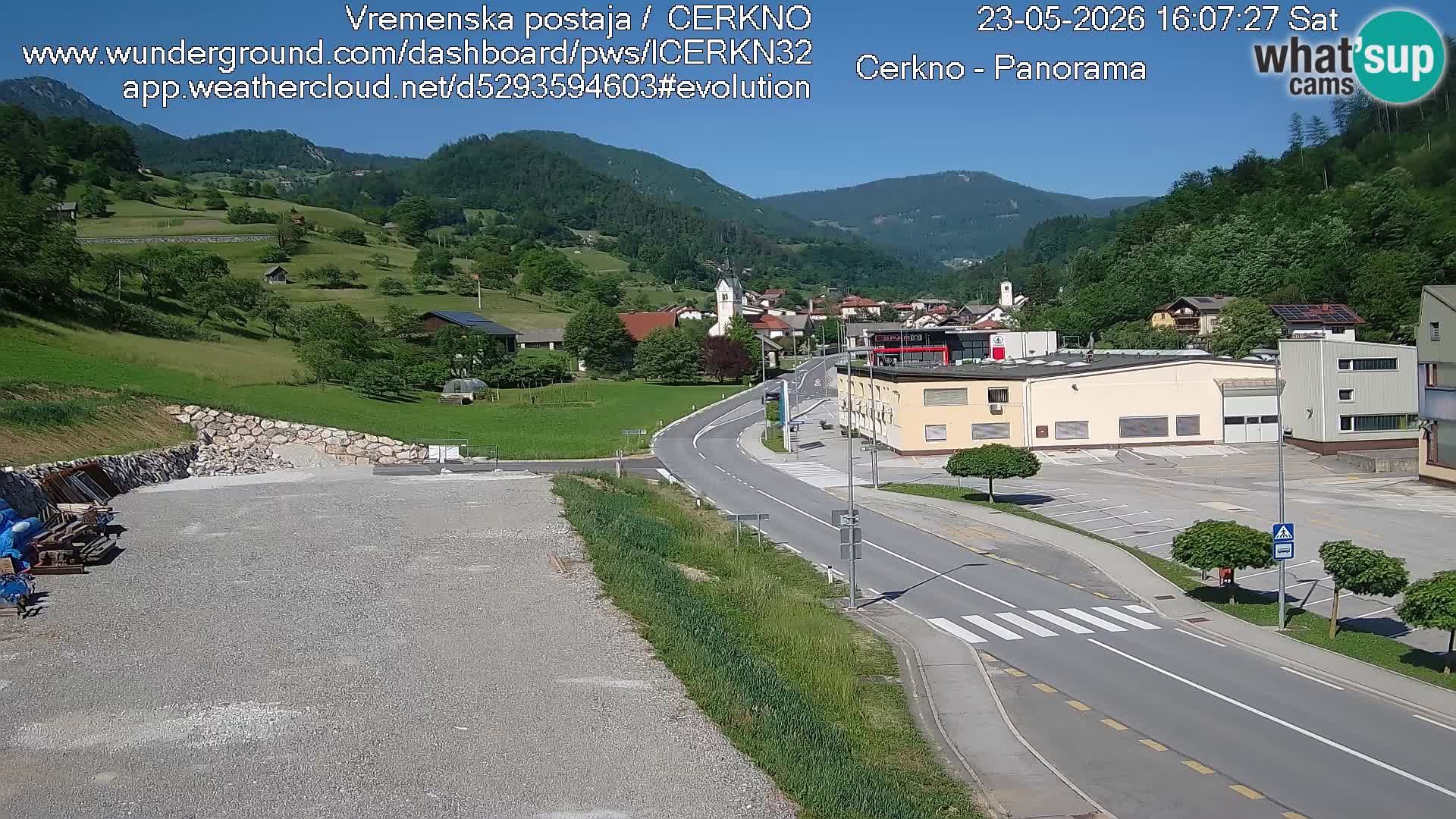 Cerkno city entrance Live Webcam