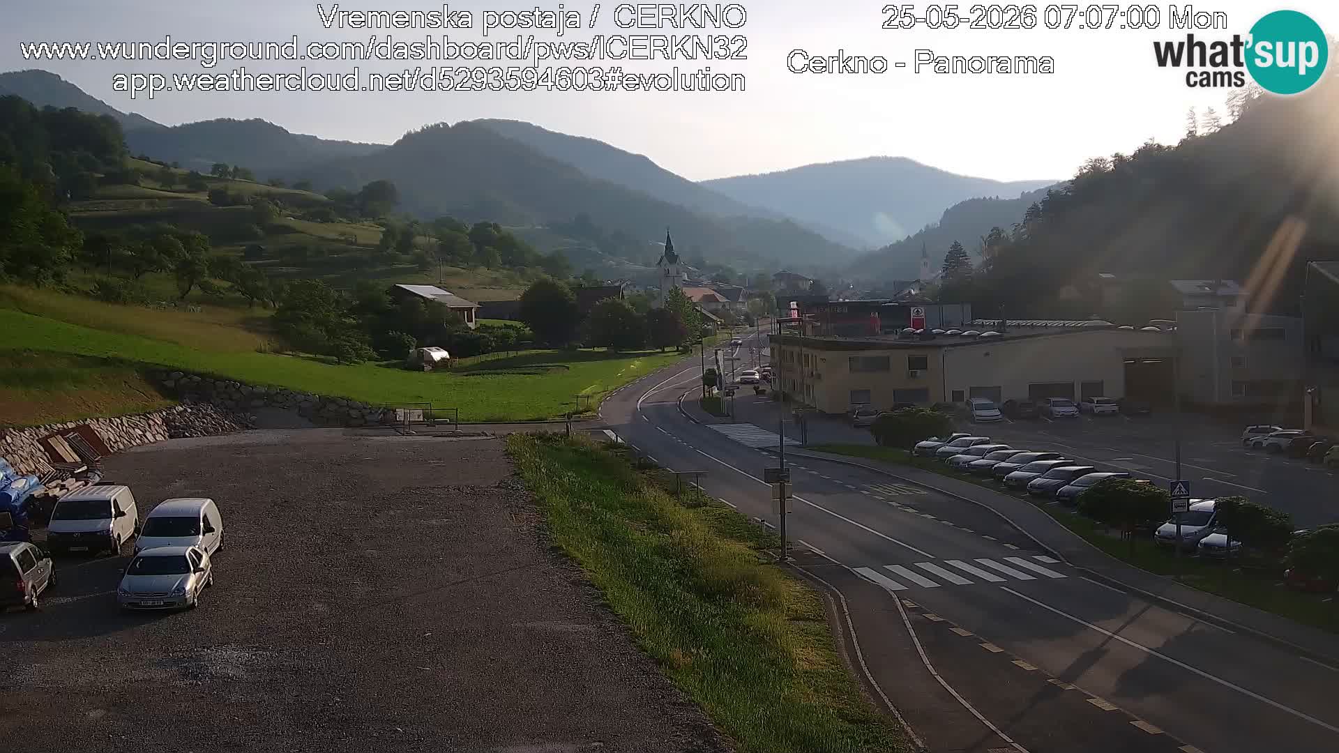 Cerkno entrada a la ciudad Webcam en vivo