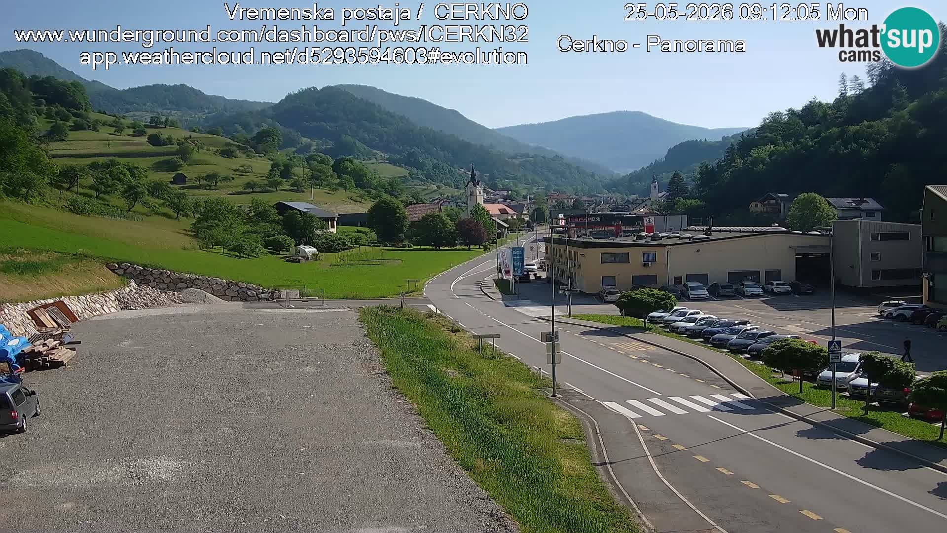 Cerkno city entrance Live Webcam
