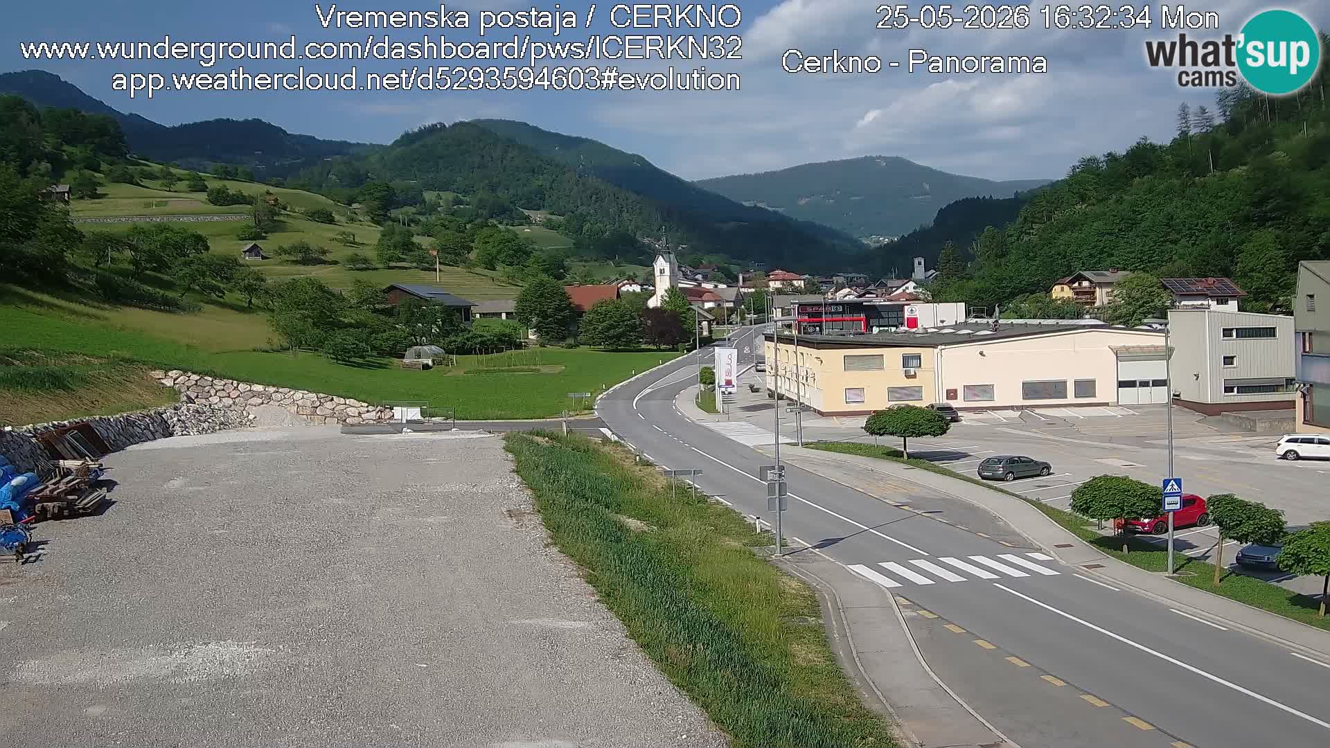 Cerkno city entrance Live Webcam