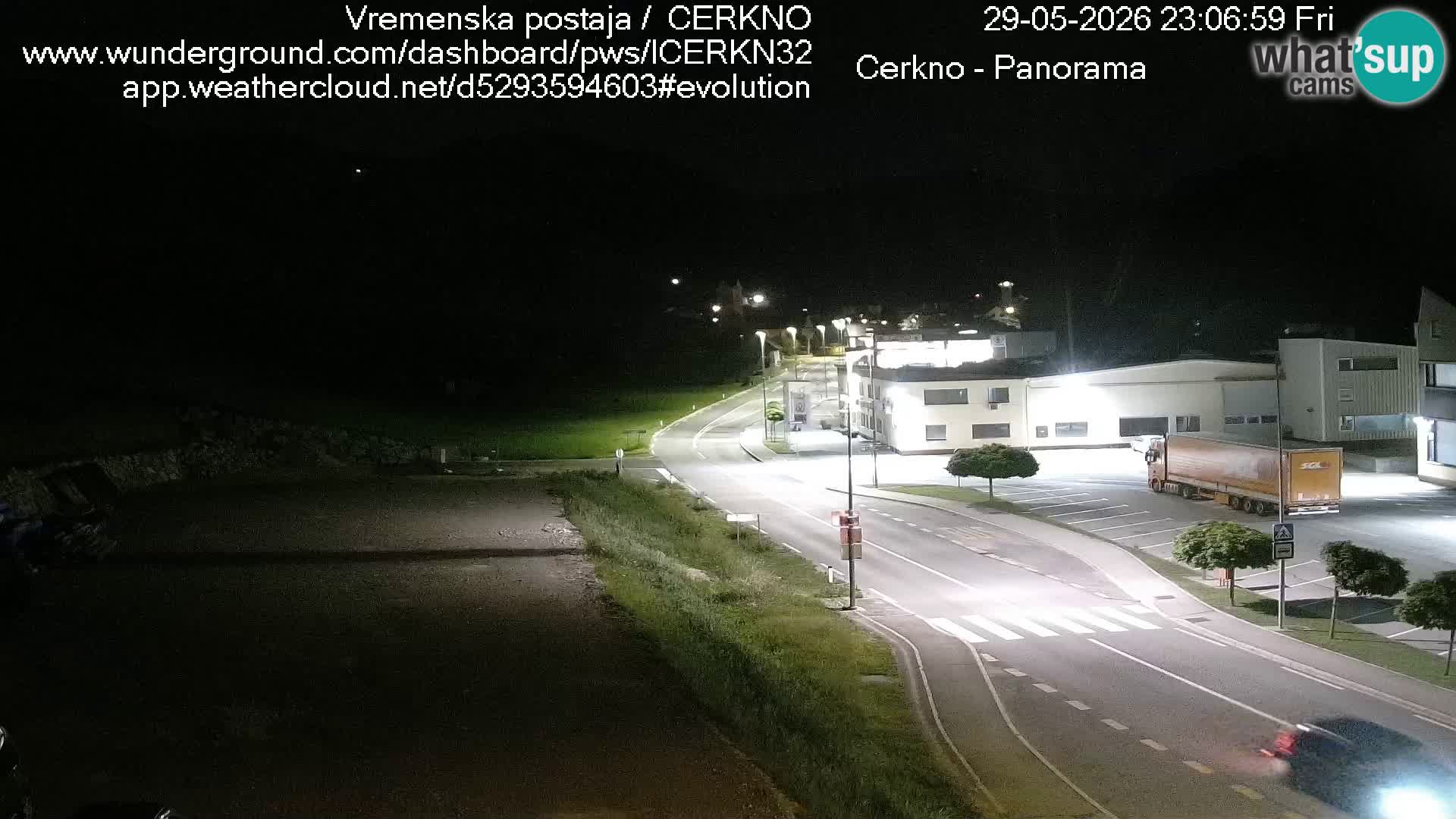Webcam en direct – Entrée de la ville de Cerkno