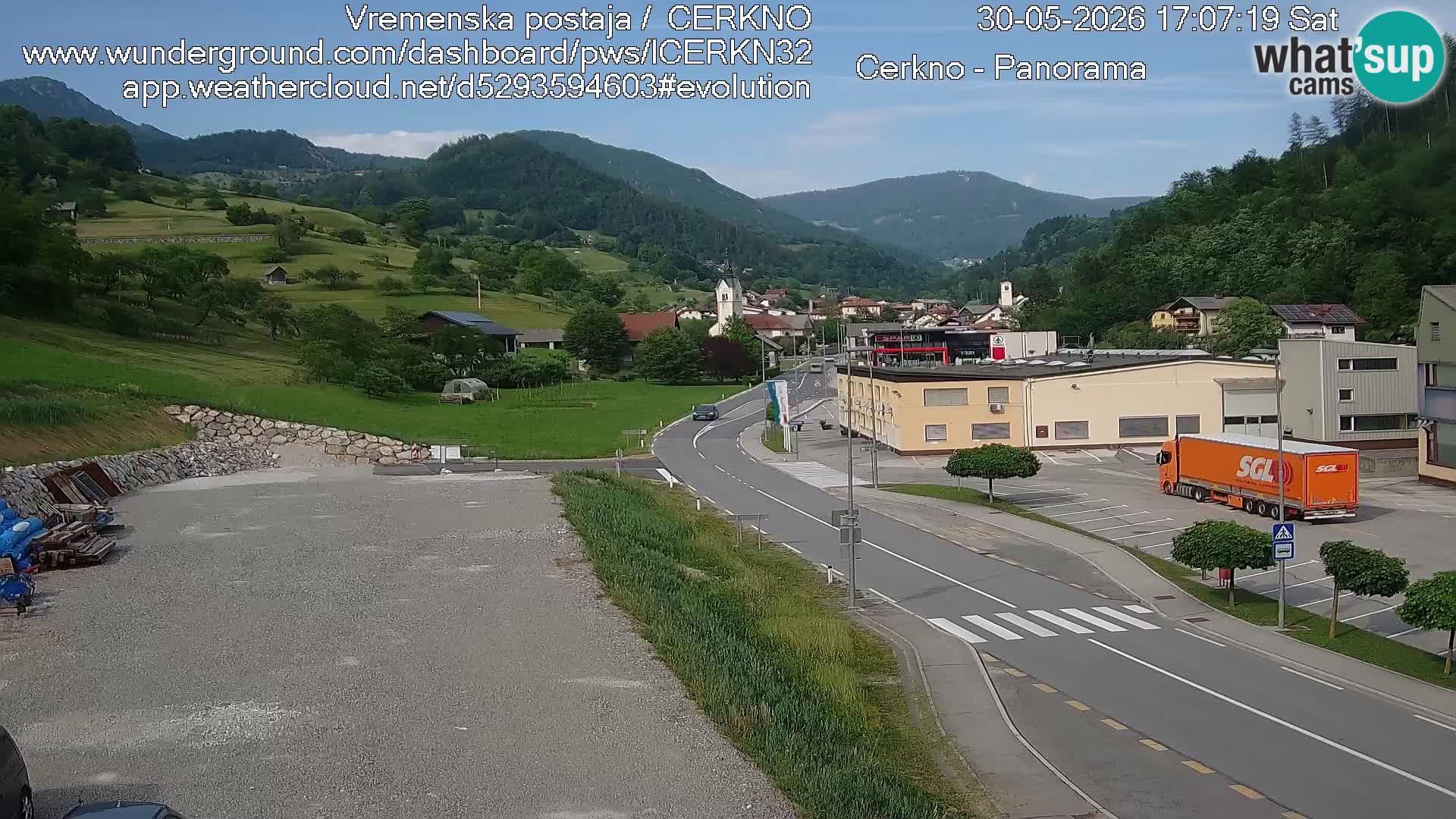 Cerkno city entrance Live Webcam