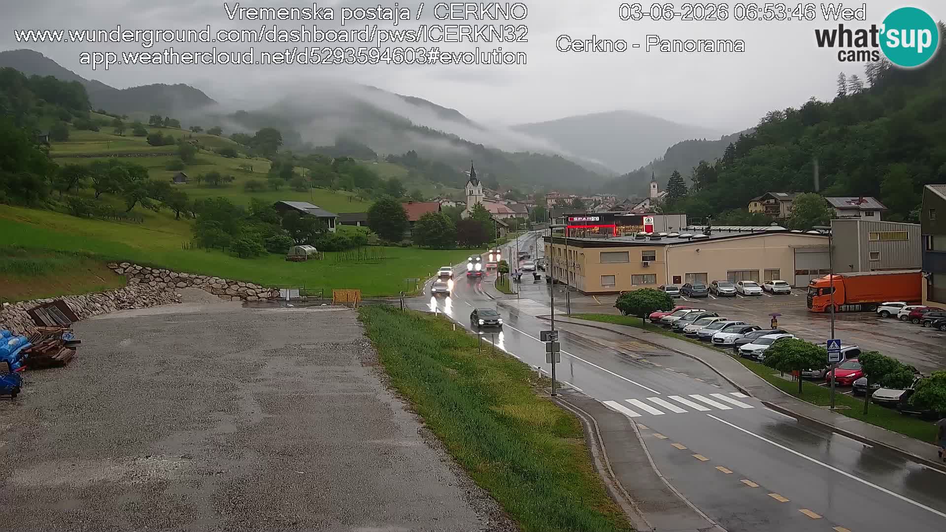 Cerkno entrada a la ciudad Webcam en vivo