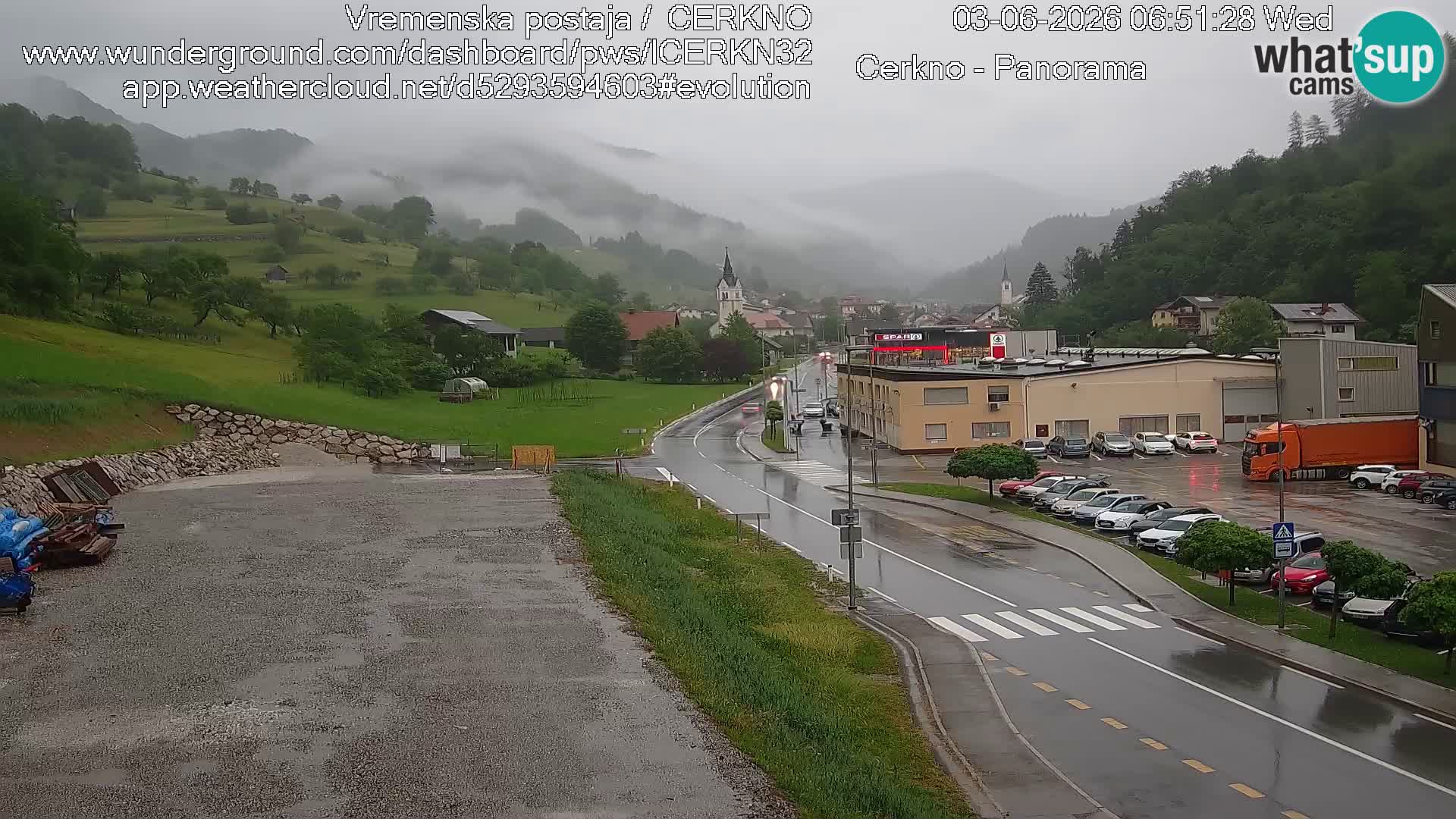 Cerkno city entrance Live Webcam