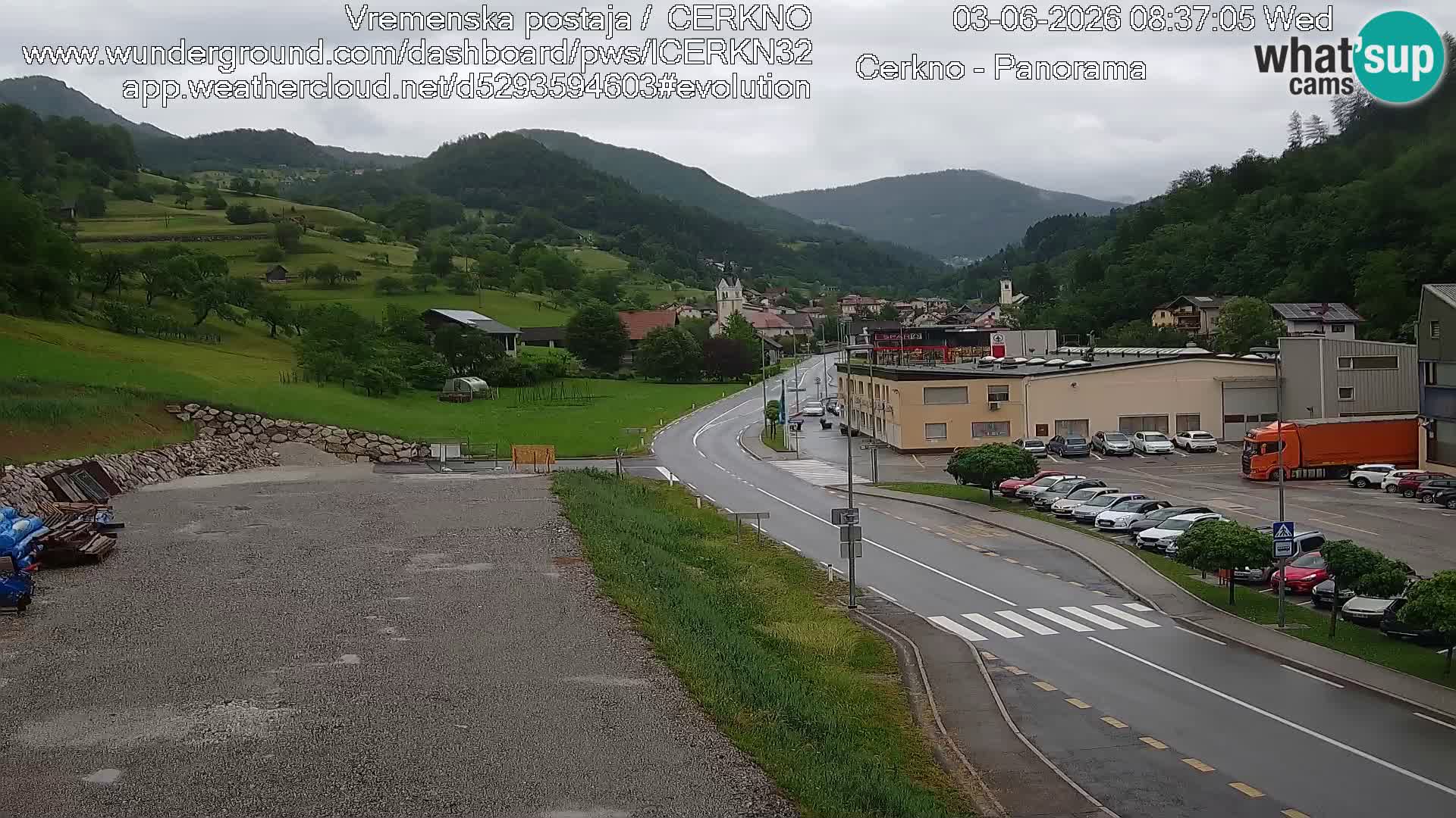 Cerkno entrada a la ciudad Webcam en vivo
