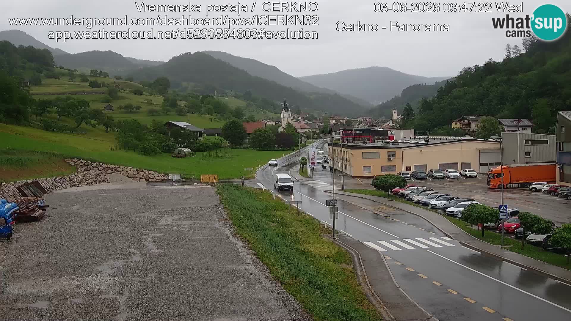 Webcam en direct – Entrée de la ville de Cerkno