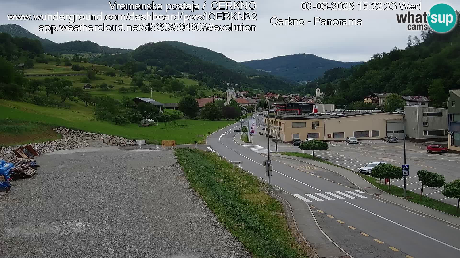 Webcam en direct – Entrée de la ville de Cerkno