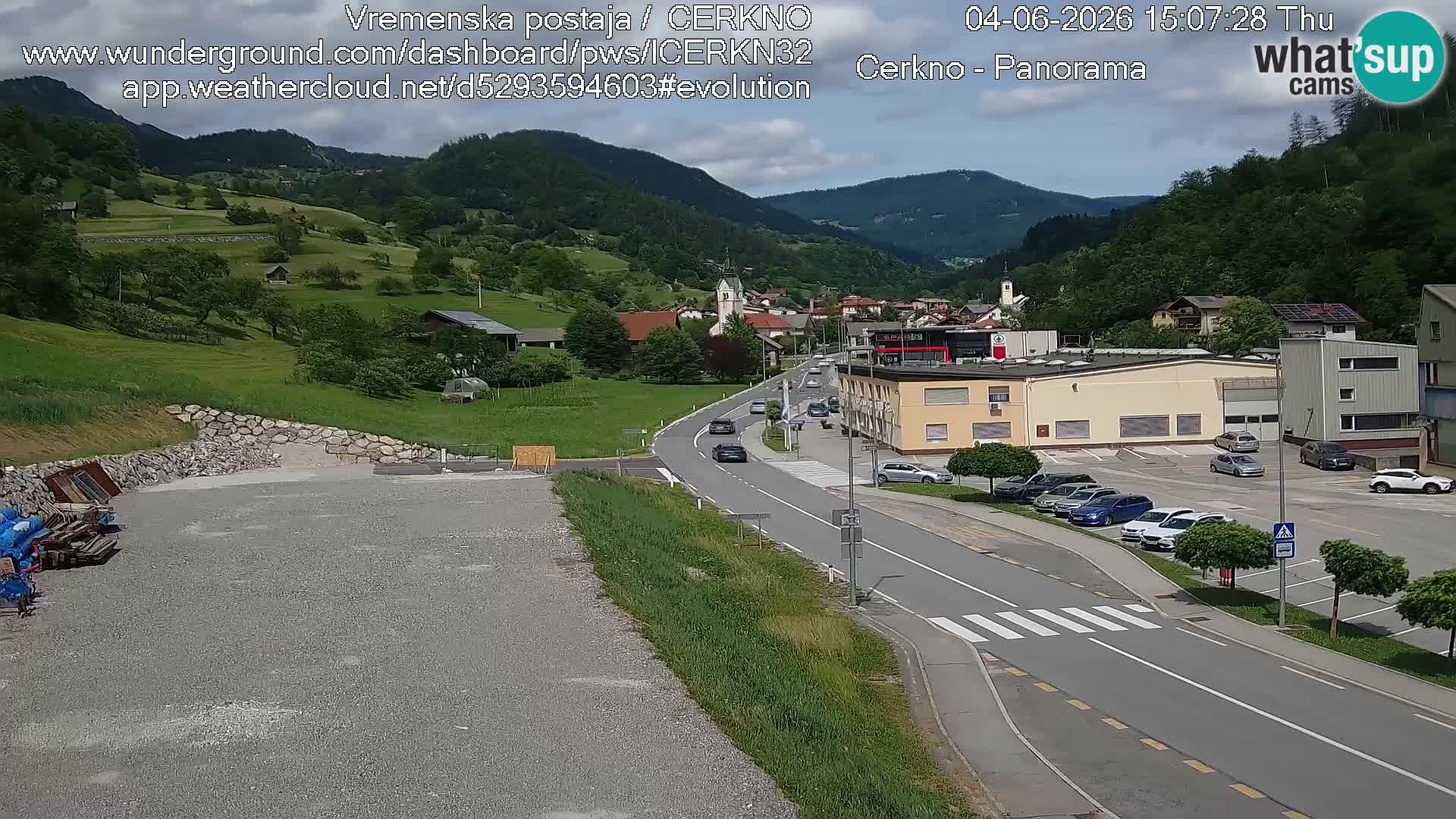 Webcam en direct – Entrée de la ville de Cerkno