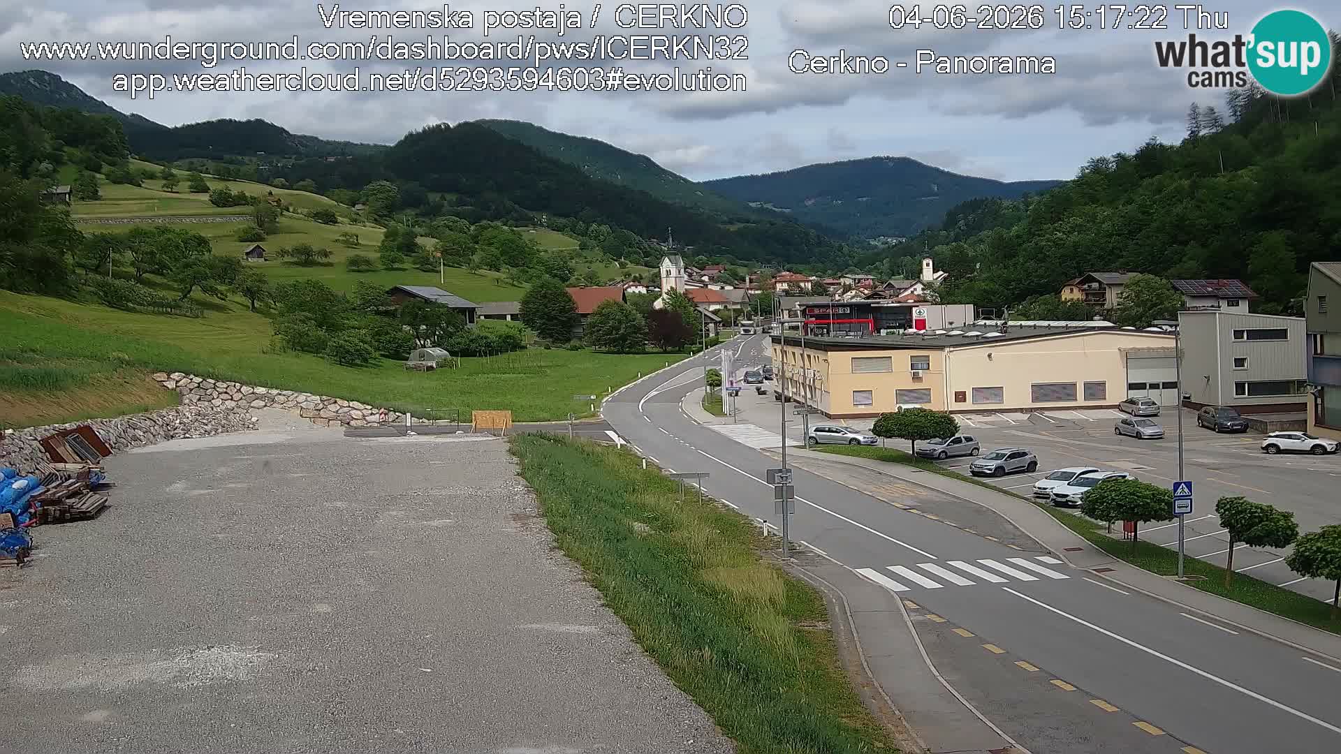 Cerkno entrada a la ciudad Webcam en vivo