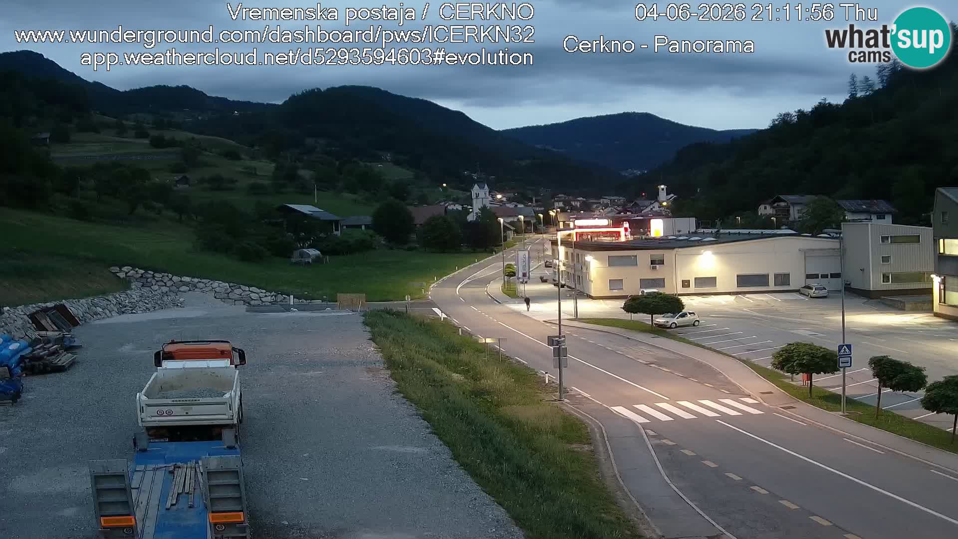 Webcam en direct – Entrée de la ville de Cerkno