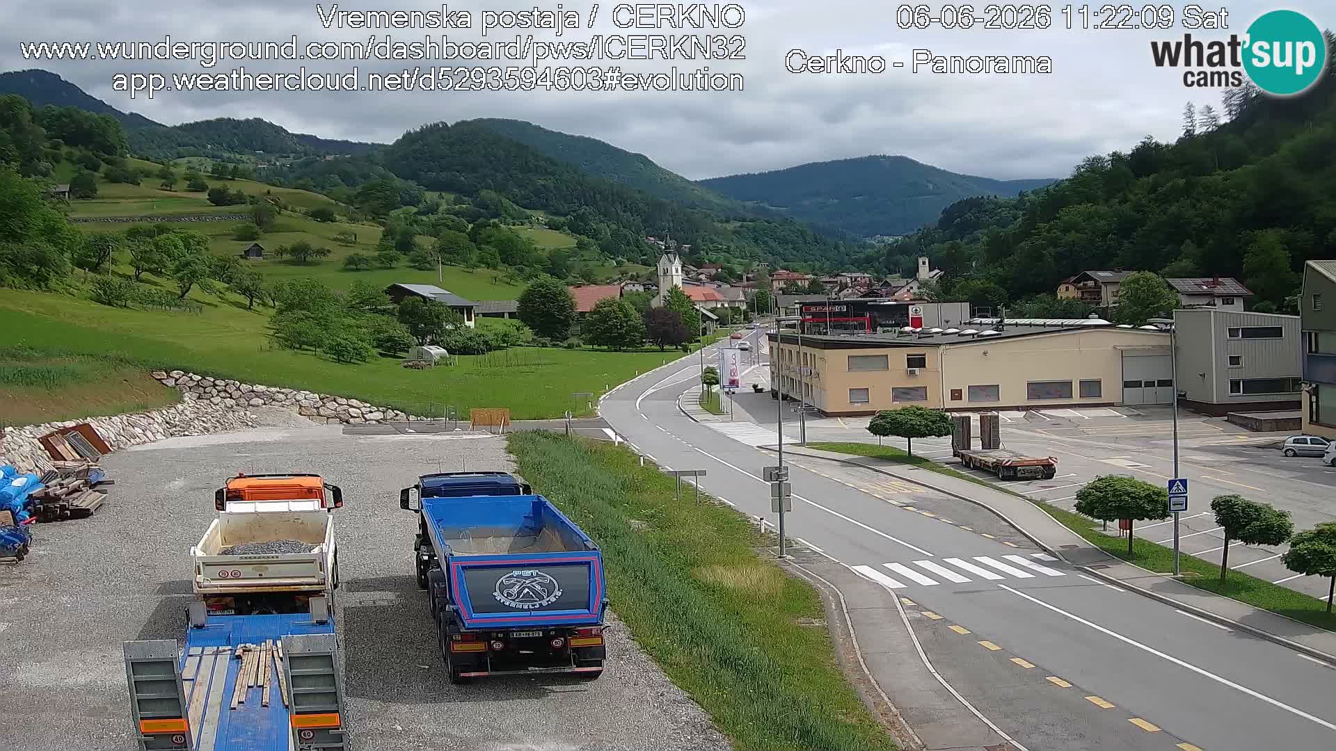Webcam en direct – Entrée de la ville de Cerkno