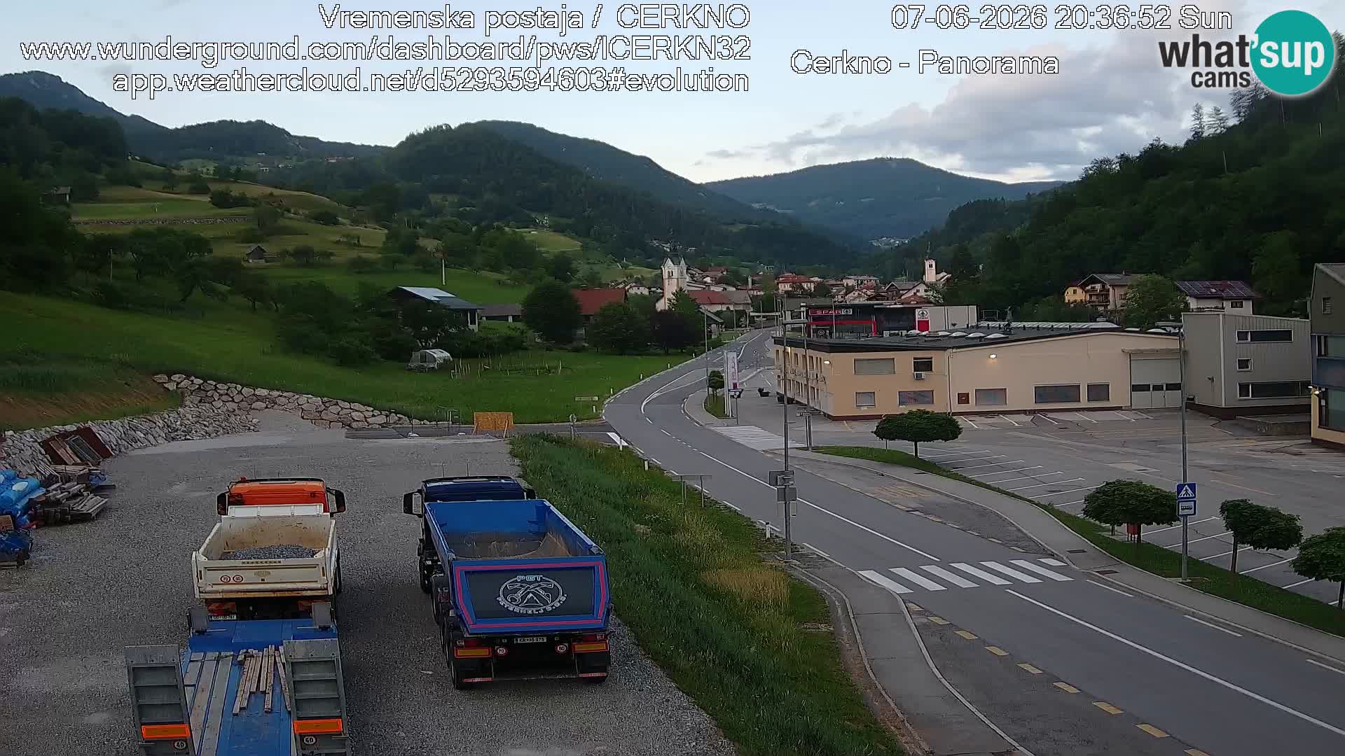 Cerkno entrada a la ciudad Webcam en vivo