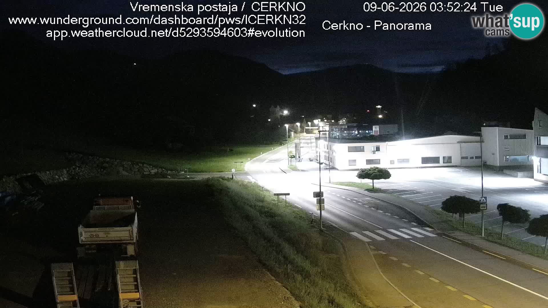 Webcam en direct – Entrée de la ville de Cerkno