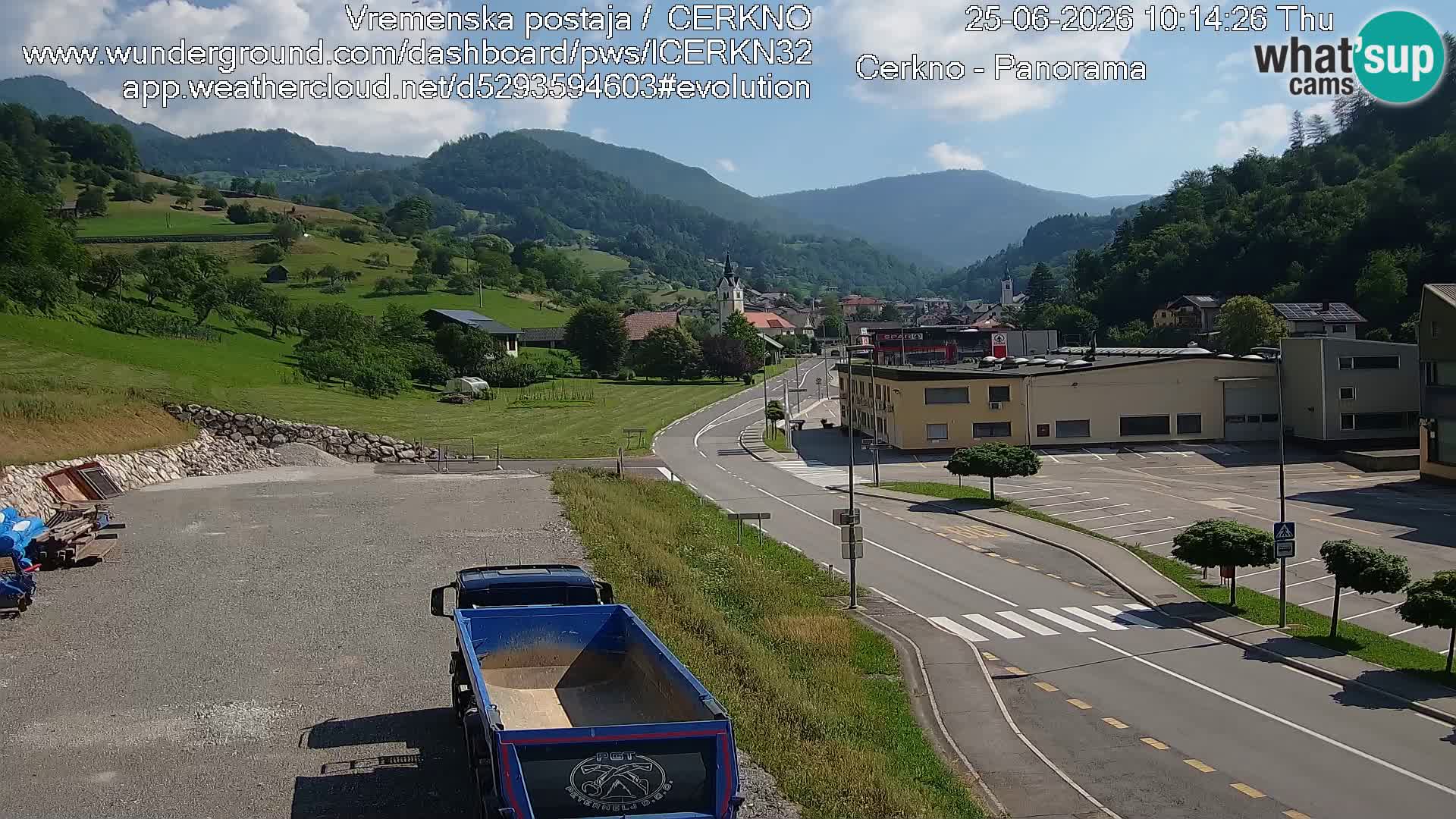 Cerkno city entrance Live Webcam